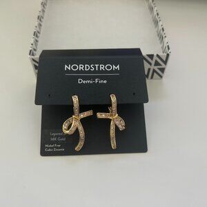Nordstrom Demi-Fine Baguette Cubic Zirconia Bow Drop Earrings